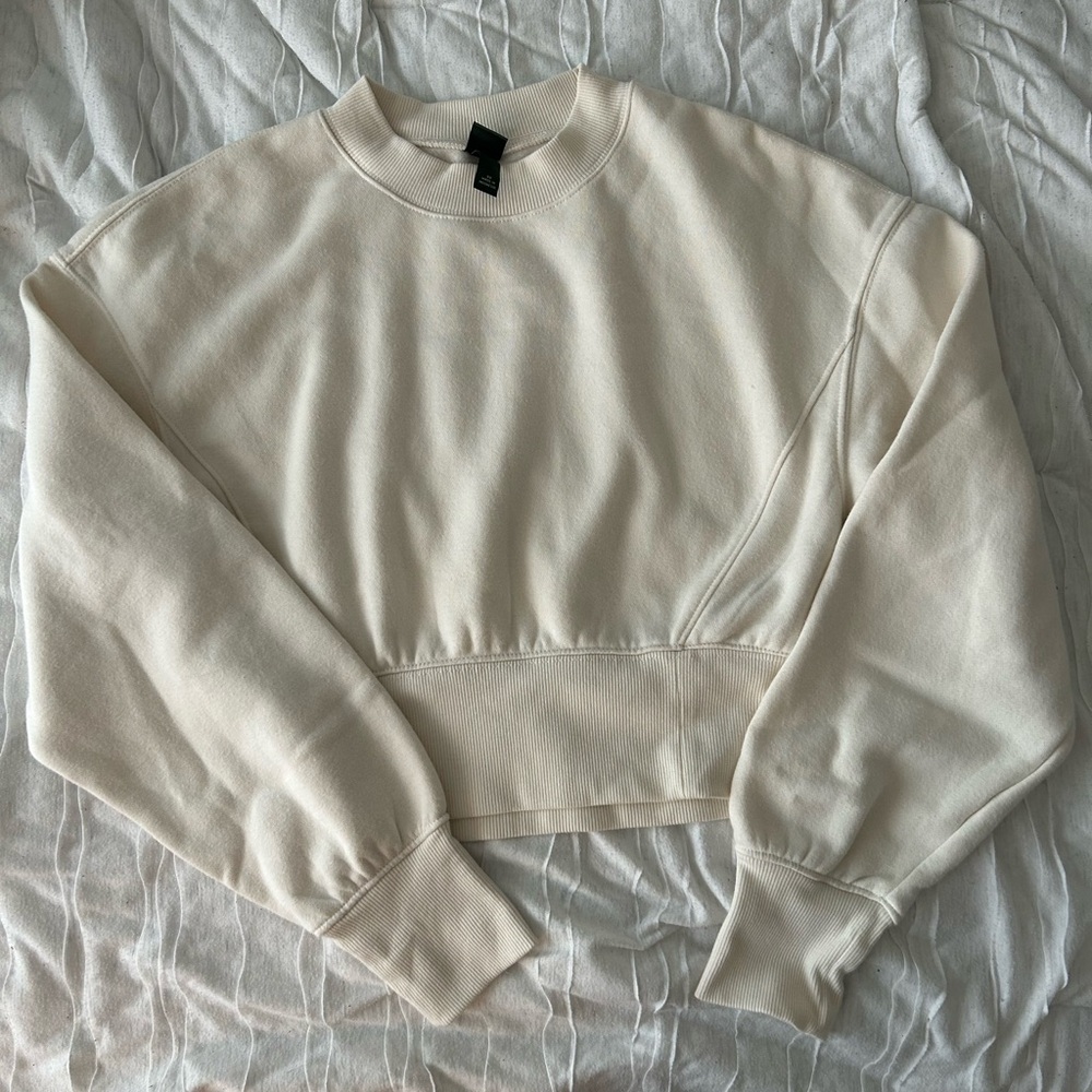 Wild Fable Cropped Cream Crew Neck